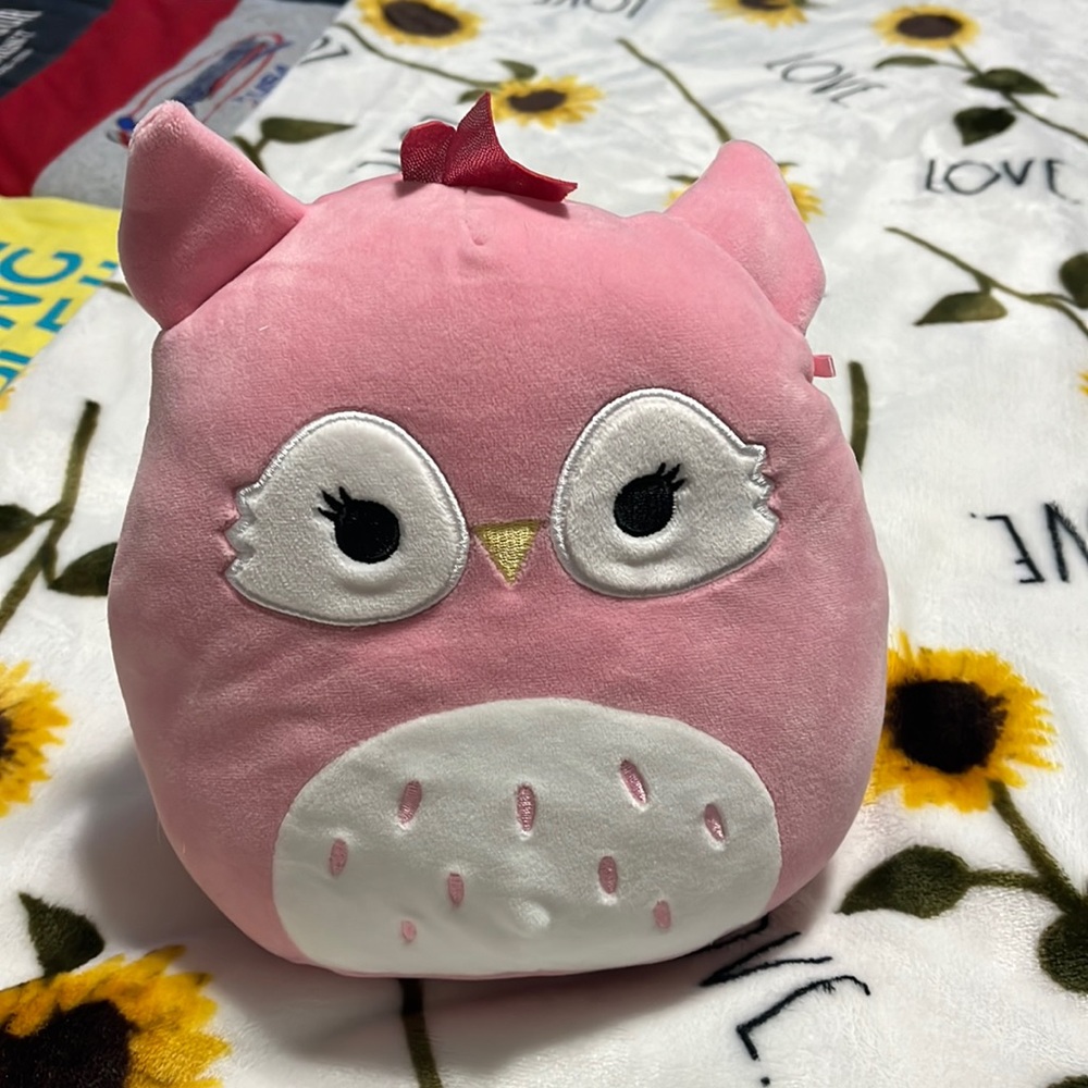 8” Bri Squishmallow